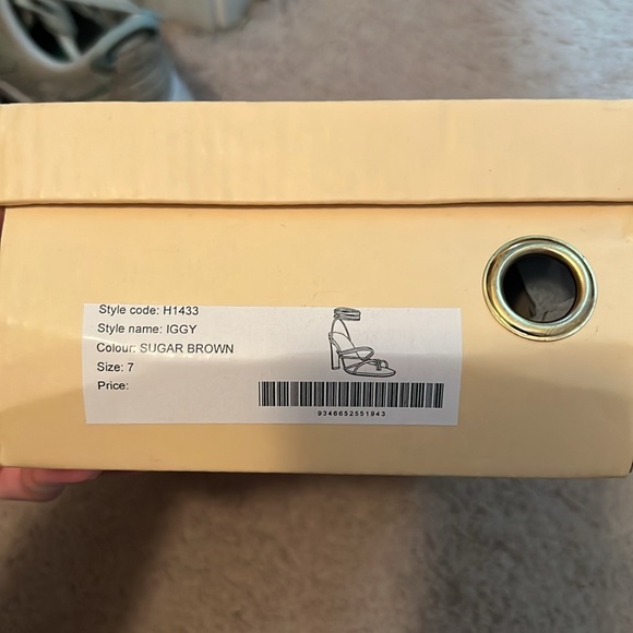 Billini Iggy Heel - Picture 6 of 8